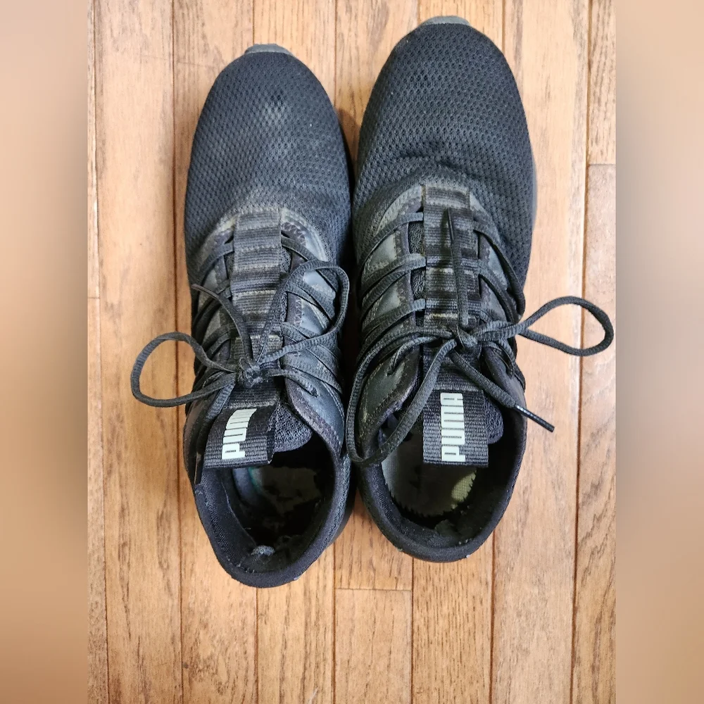 Puma Men's Black Mesh Sneakers